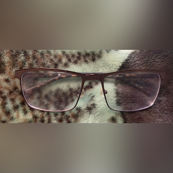 Brown rimmed rectangular glasses frames - Picture 1 of 1